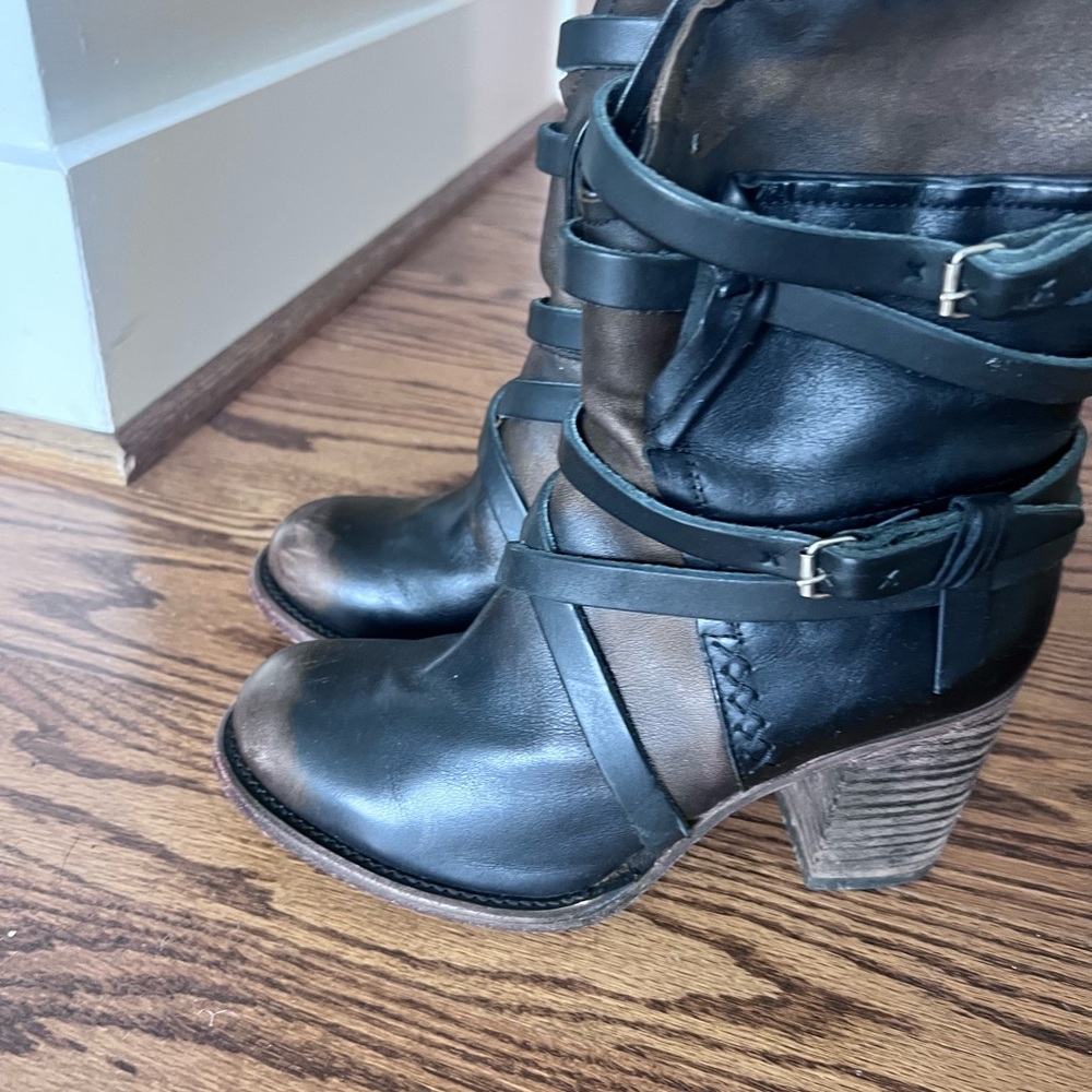 Freebird Baker engineer ankle boots